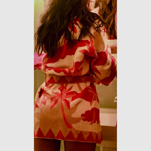 Maaji Summer Dunes Cover Up/ Belted Sweater. - Picture 9 of 11